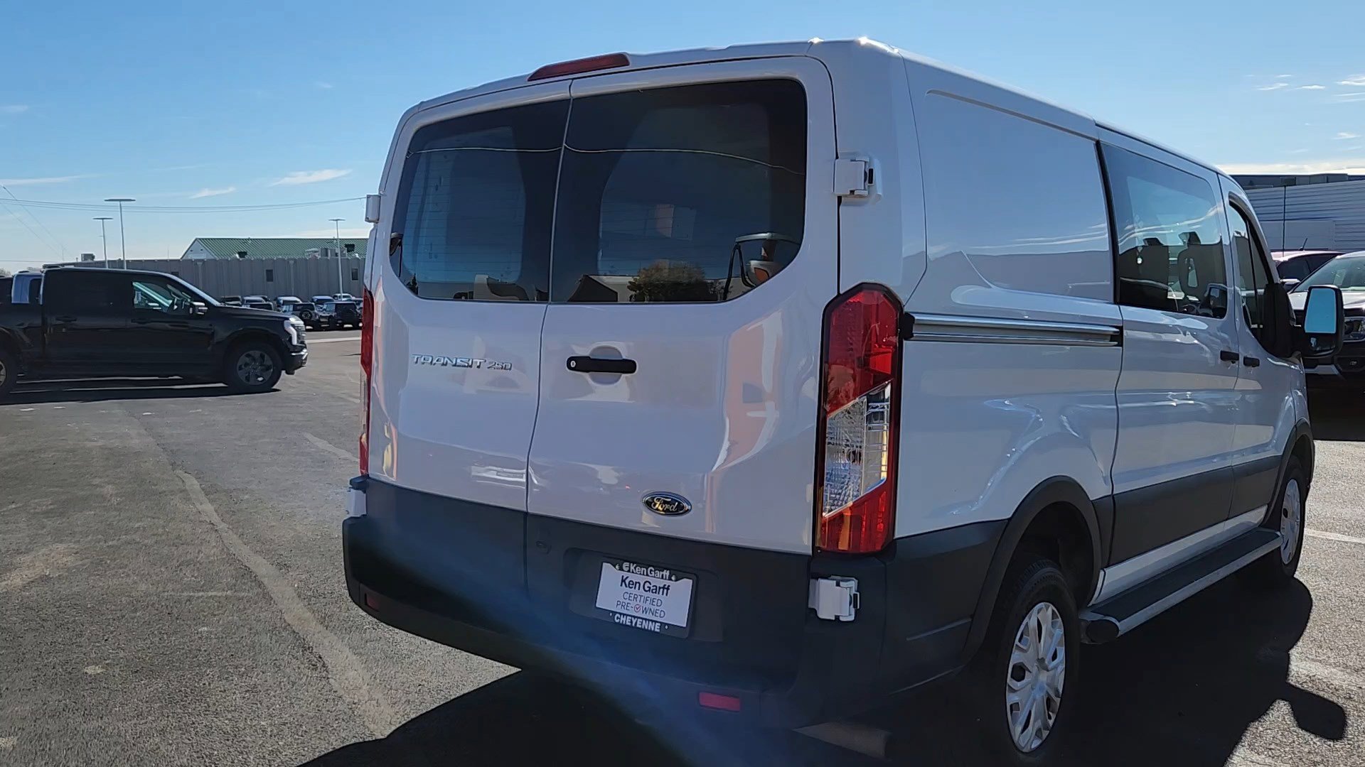 2022 Ford Transit Cargo Van photo 3