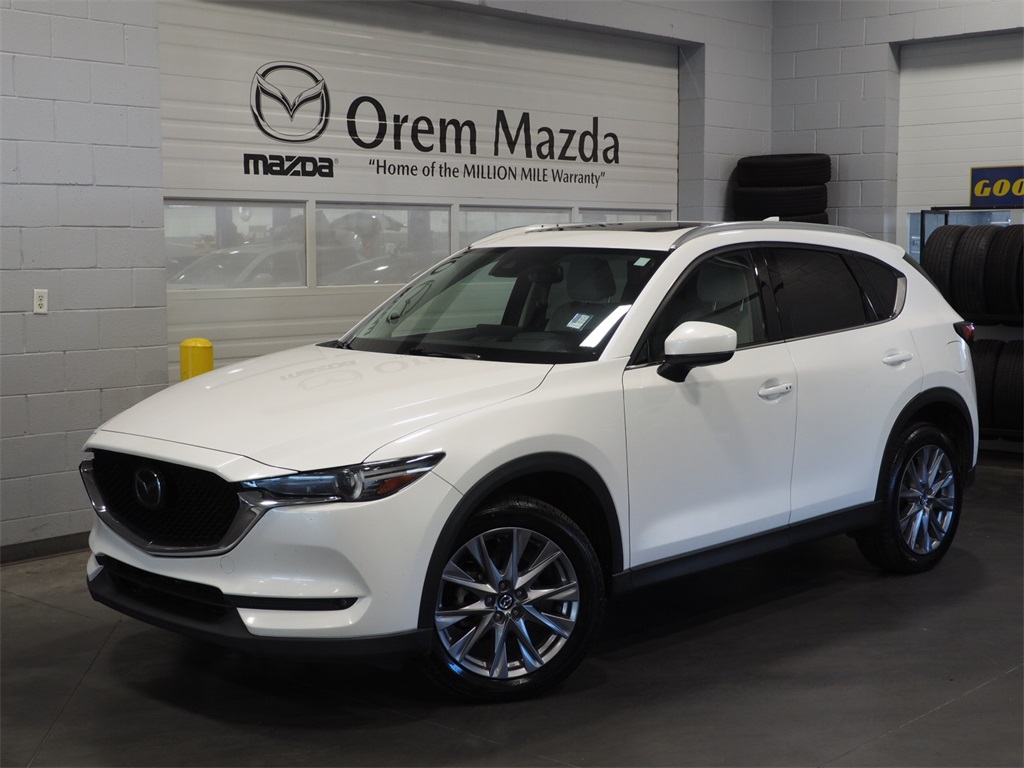 Used 2021 White Mazda Grand Touring image 1
