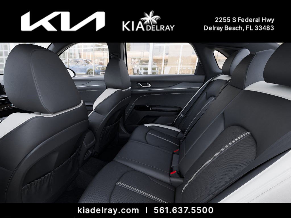 2026 Kia K5 GT-Line photo 13
