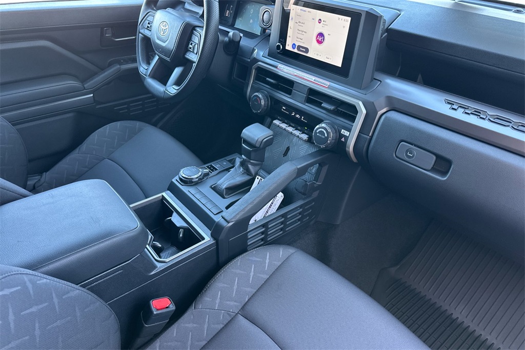 2025 Toyota Tacoma SR5 4x4 Double Cab photo 15