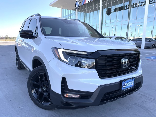 2025 Honda Passport Black Edition's photo