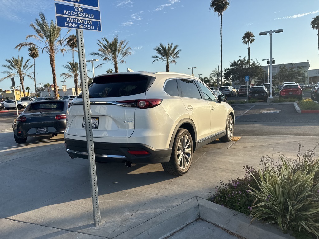 2023 Mazda CX-9 Signature photo 7