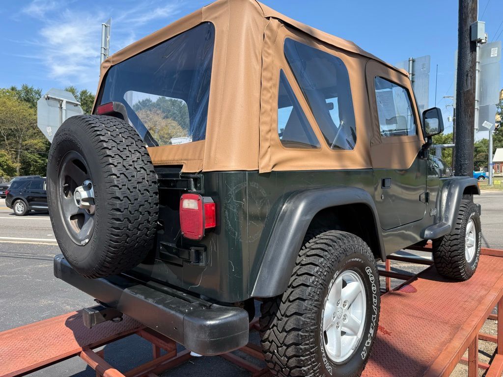 1997 Jeep Wrangler SE photo 3