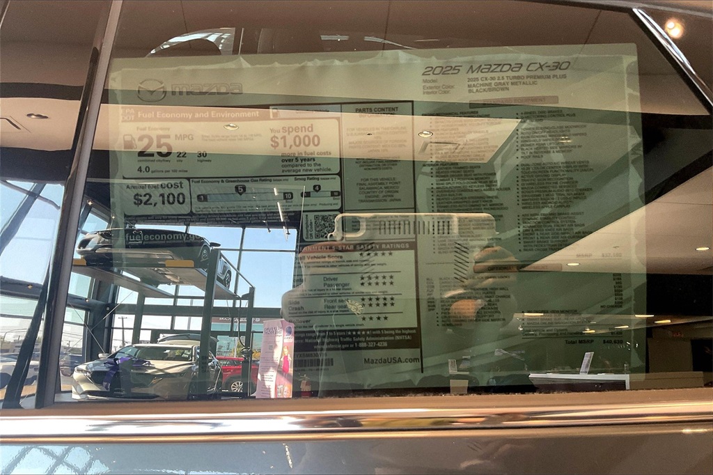 2025 MAZDA CX-30 - Image 12