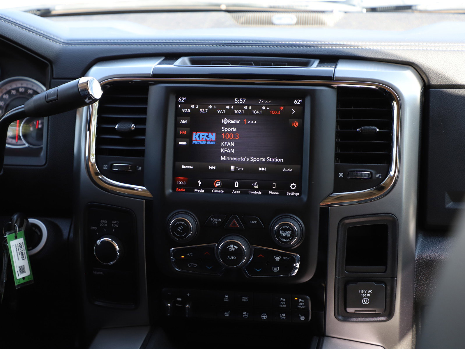 2018 Ram 2500 Laramie photo 13