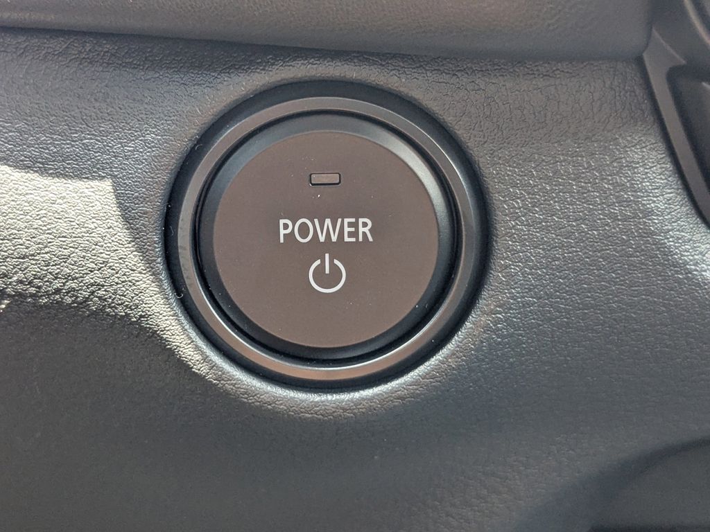 2025 Mazda CX-50 Premium photo 29