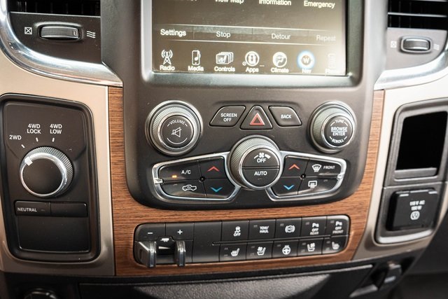 2017 Ram 3500 Laramie photo 24