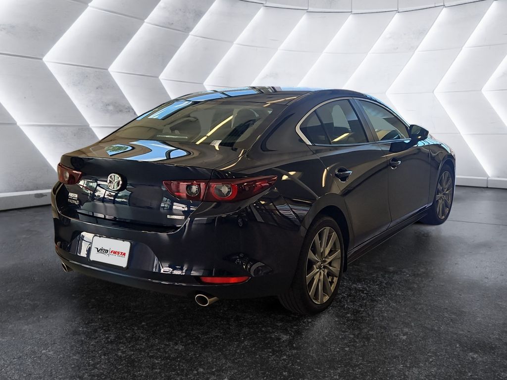 2024 Mazda Mazda3 2.5 s Preferred photo 4