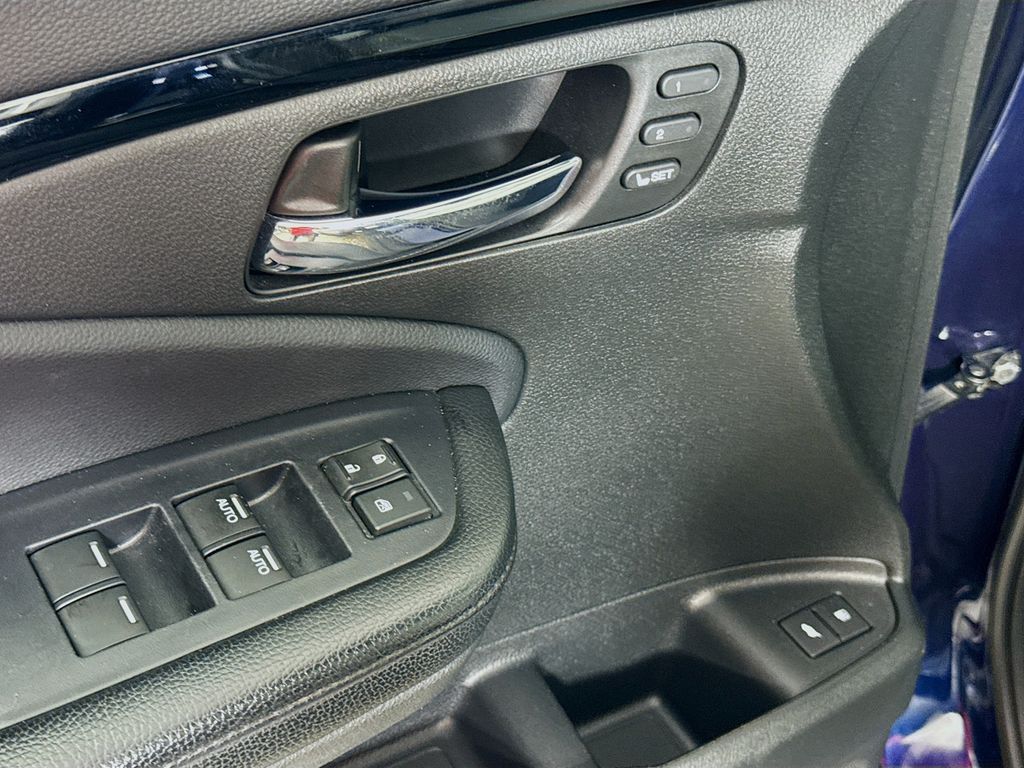 2019 Honda Passport Elite photo 18