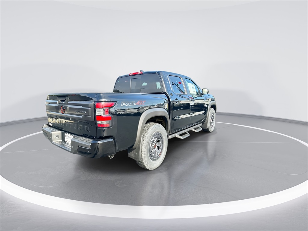2025 Nissan Frontier PRO-4X photo 8