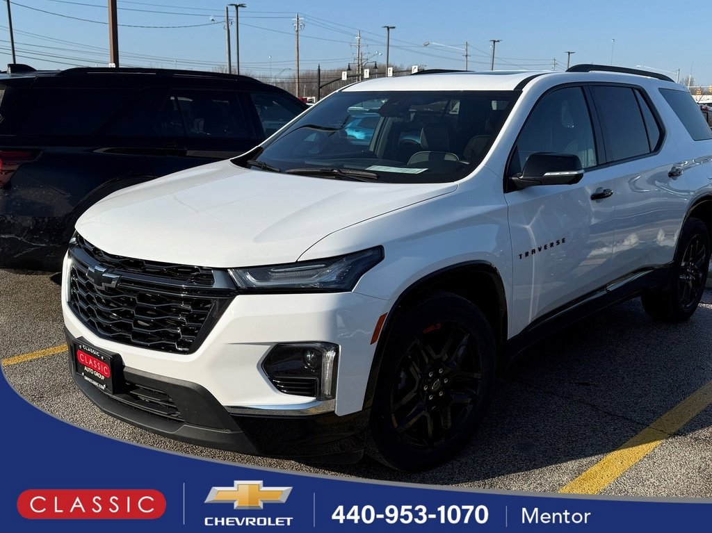 2023 Chevrolet Traverse Premier's photo