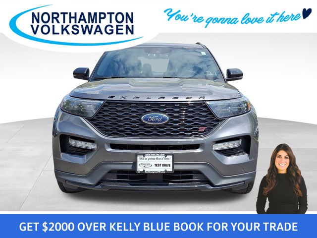 2022 Ford Explorer ST photo 2