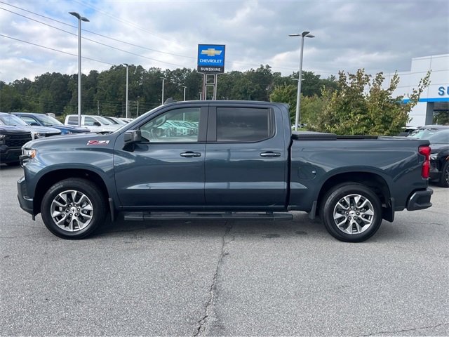 2019 Chevrolet Silverado 1500 RST photo 2