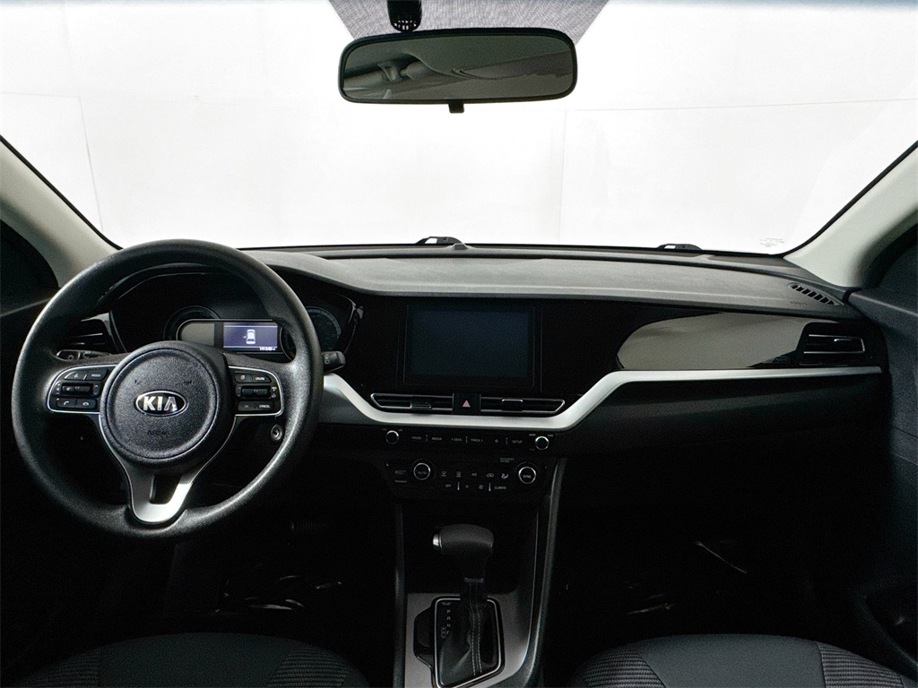2021 Kia Niro LX photo 15