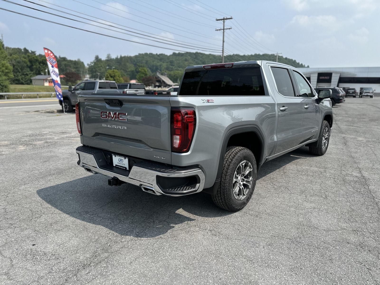 2026 Gmc Sierra 1500 SLE photo 4