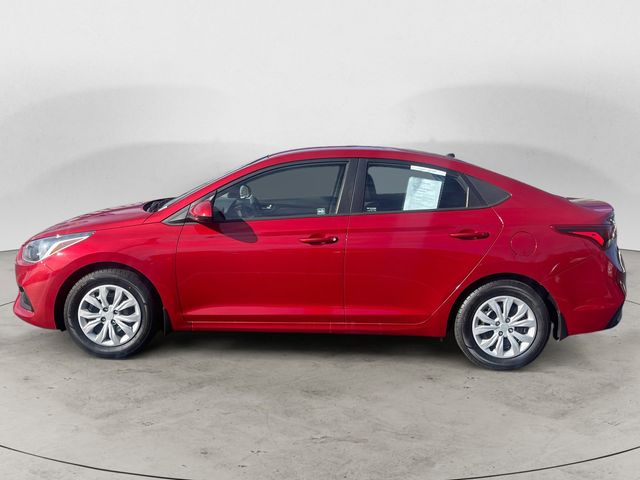 2018 Hyundai Accent SE photo 2