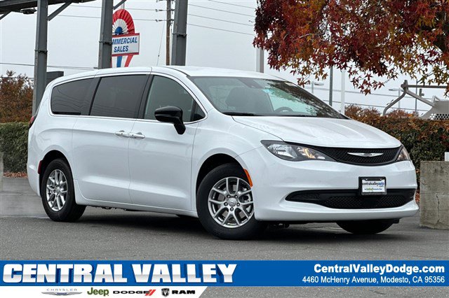 2026 Chrysler Voyager