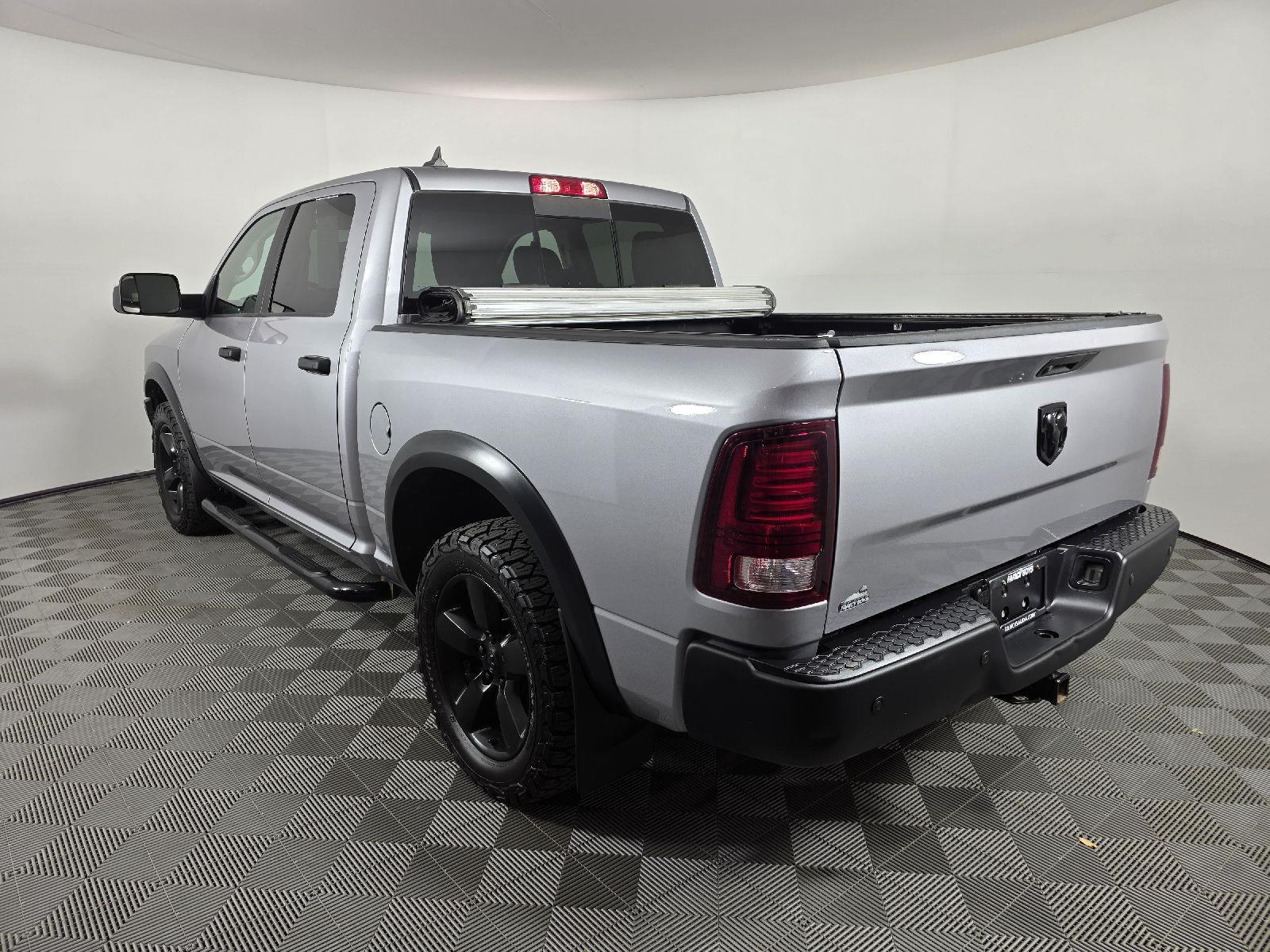 2020 Ram 1500 Classic Warlock photo 3