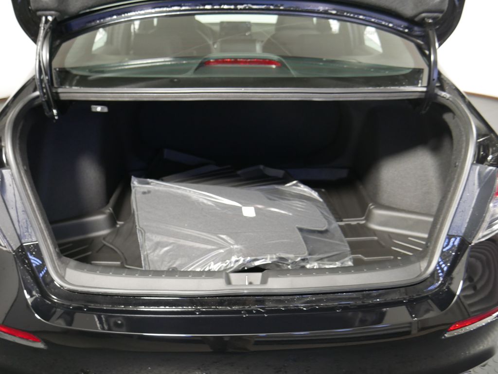 2026 Honda Civic Sport photo 8