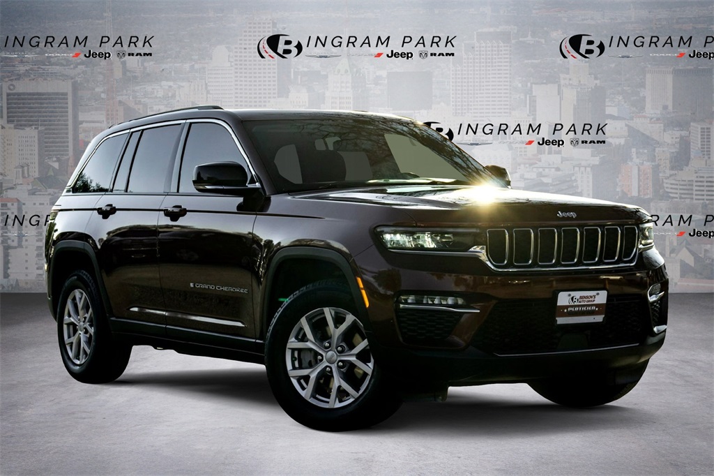 2022 Jeep Grand Cherokee Limited's photo