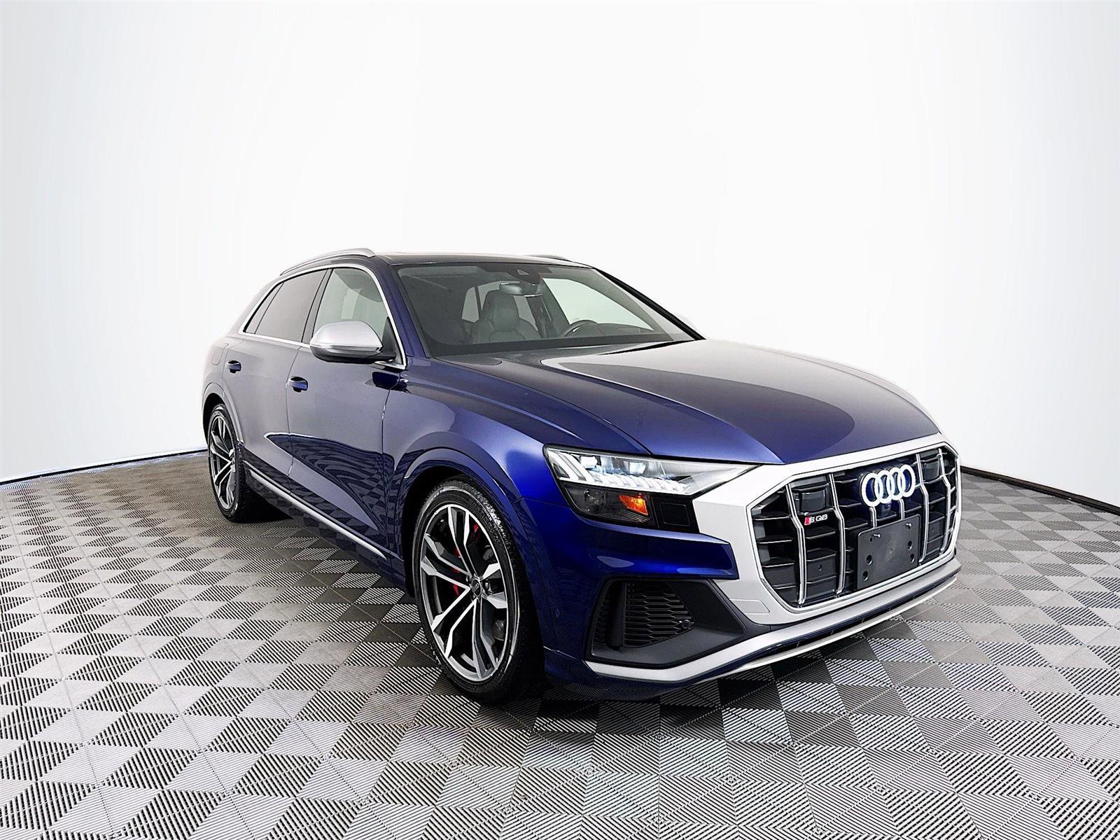 2023 Audi SQ8 Premium Plus photo 3
