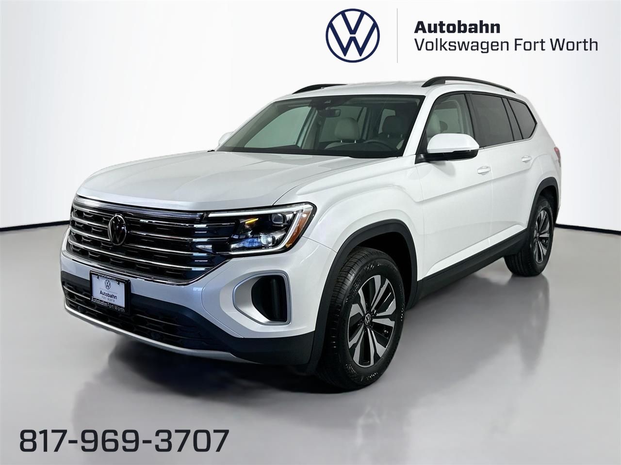 2026 Volkswagen Atlas SE's photo