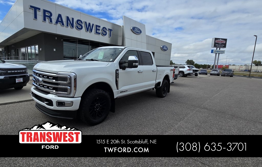 2024 Ford F-250 Super Duty Platinum's photo