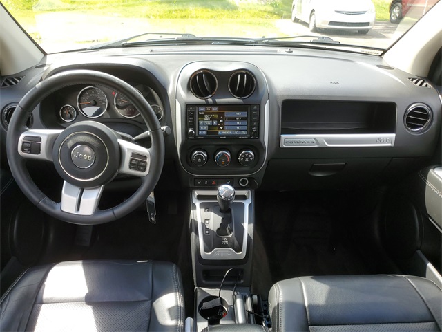 2017 Jeep Compass High Altitude photo 25