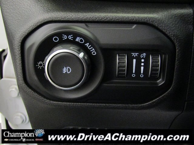 2021 Jeep Wrangler Unlimited Sahara photo 19