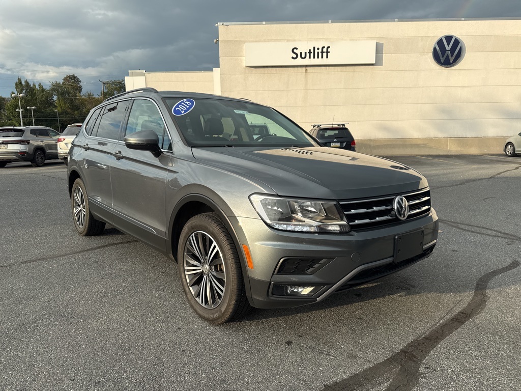 2018 Volkswagen Tiguan SE photo 2