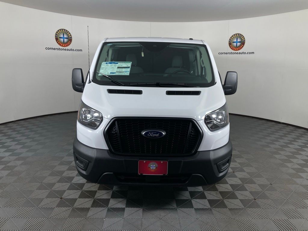 2025 Ford Transit photo 3