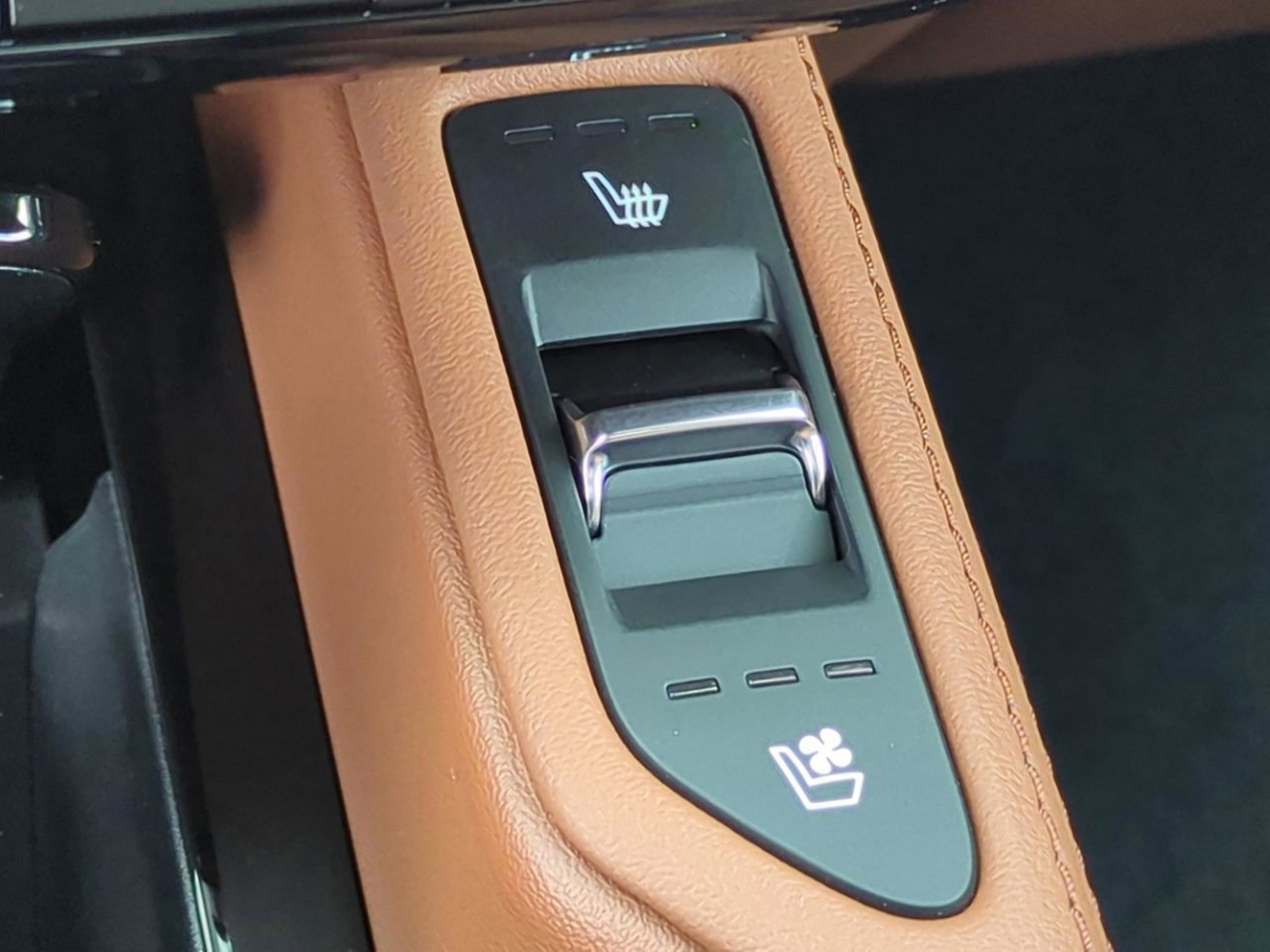 2025 Kia Telluride X-Line photo 28