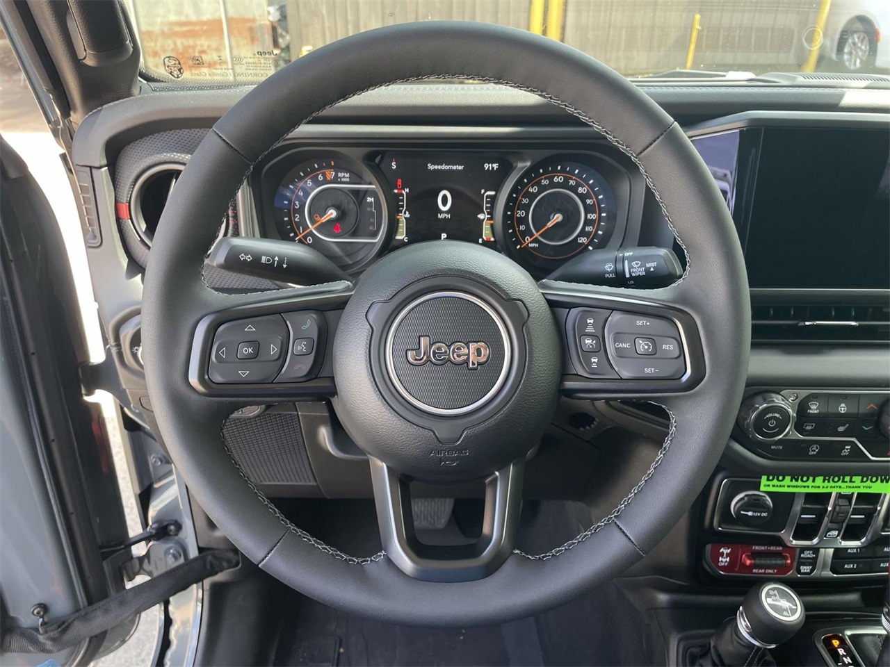 2025 Jeep Wrangler Rubicon photo 28
