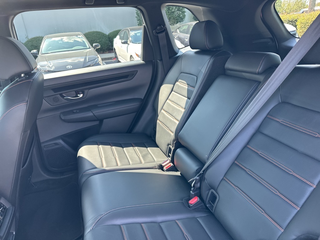 2024 Honda CR-V Hybrid Sport-L photo 11