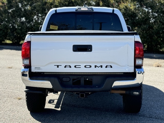 2018 Toyota Tacoma SR5 photo 4