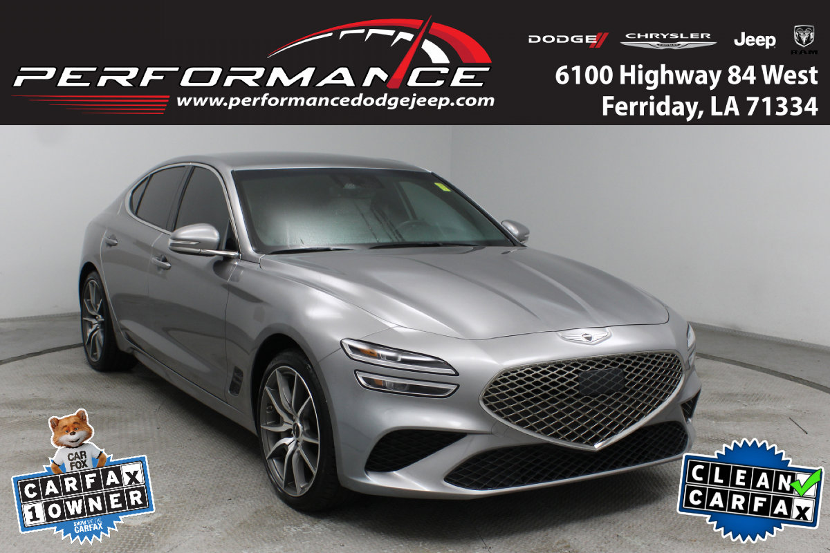 2025 GENESIS G70 Standard's photo