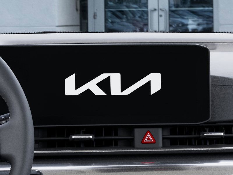 2026 Kia Carnival LXS photo 8