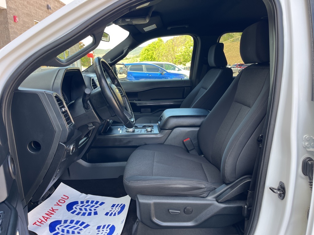 2021 Ford Expedition XL photo 2