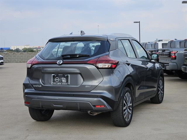 2021 Nissan Kicks SV photo 4