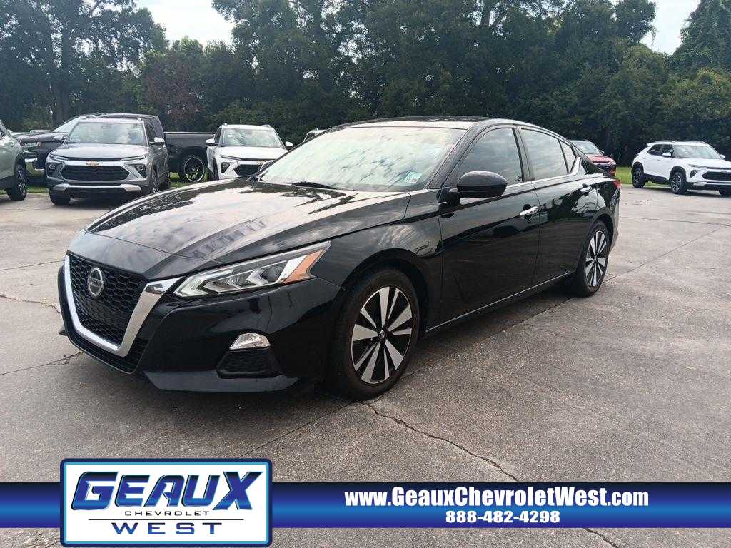 2021 Nissan Altima 2.5 SV photo 3