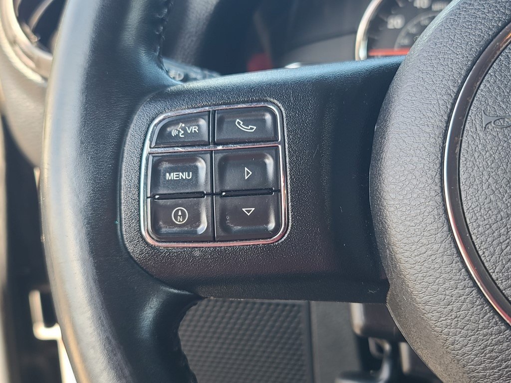 2015 Jeep Wrangler Sport photo 14