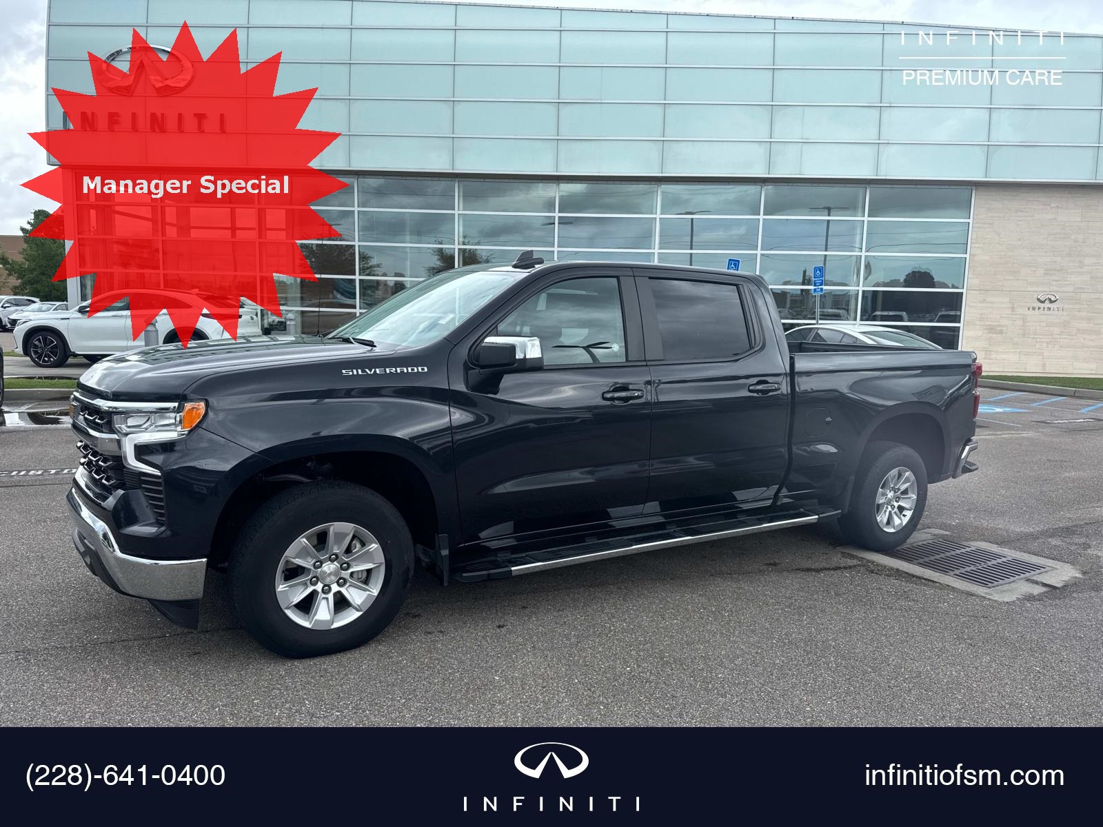 2024 Chevrolet Silverado 1500 LT's photo