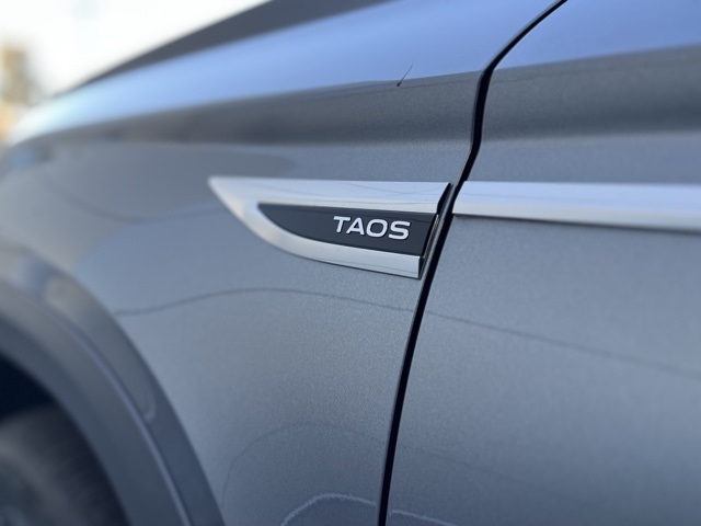 2023 Volkswagen Taos S photo 11