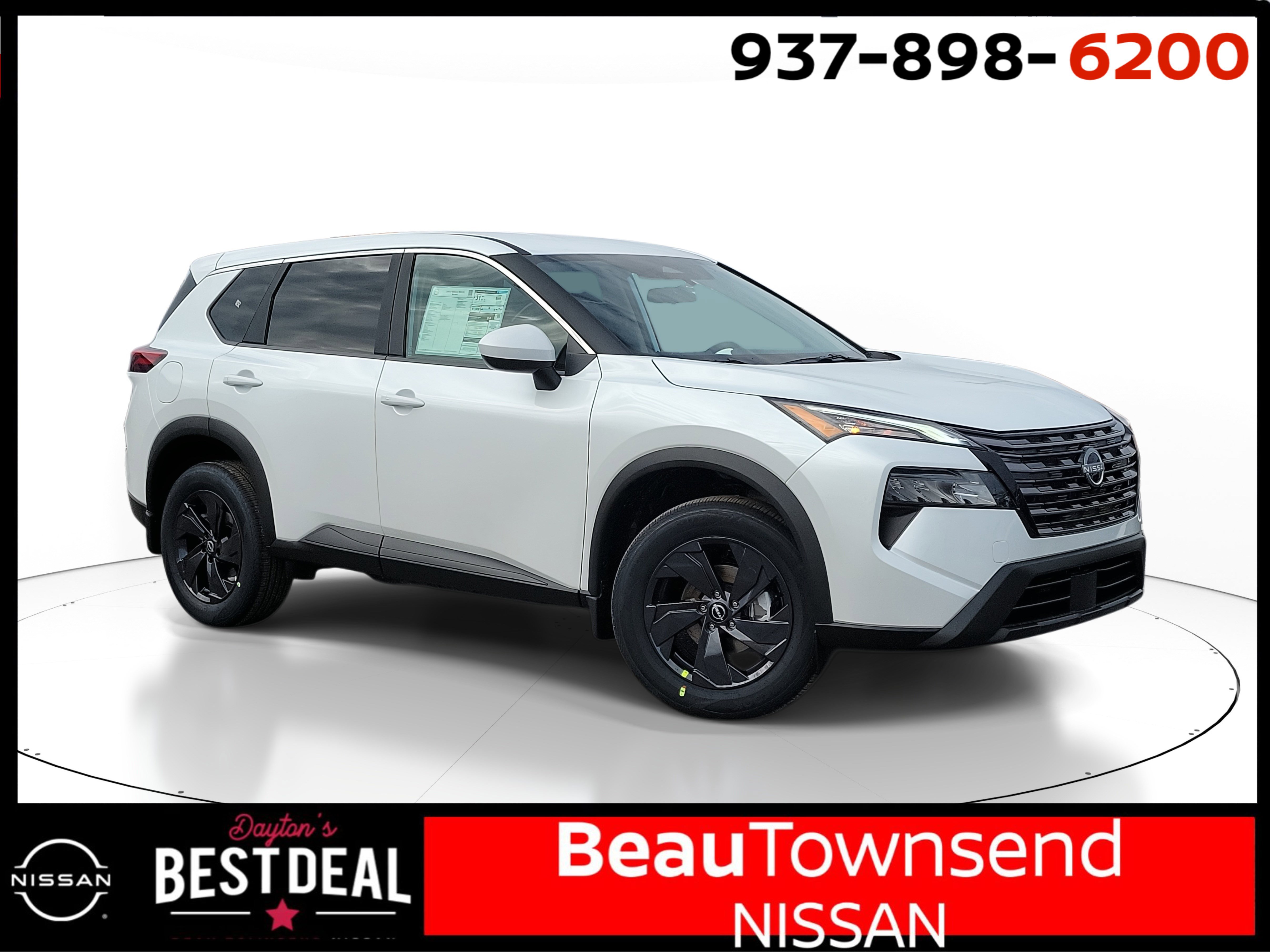 2026 Nissan Rogue SV's photo