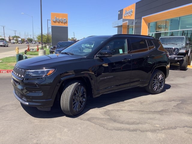 2023 Jeep Compass High Altitude photo 2