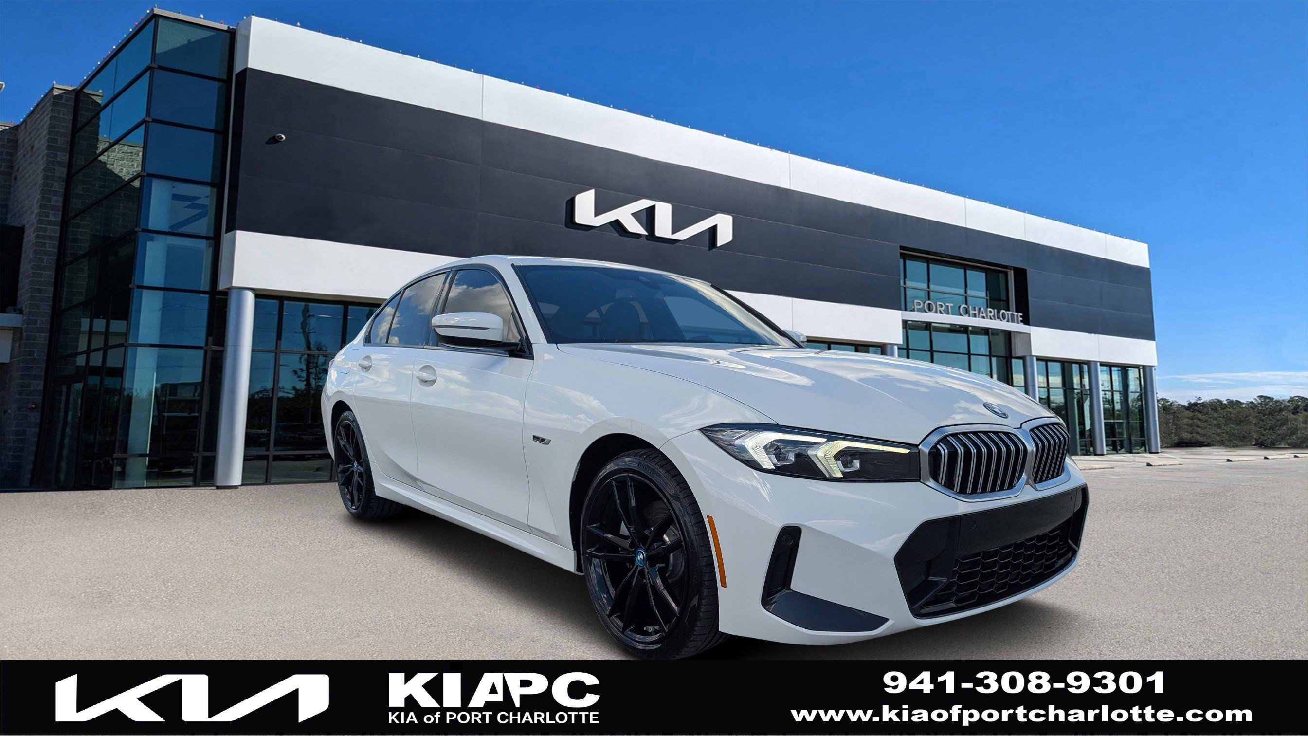 2023 BMW 3 Series 330e
