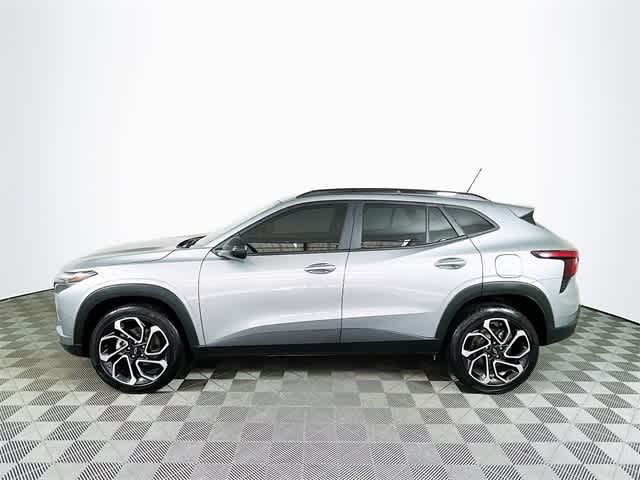 2024 Chevrolet Trax photo 4