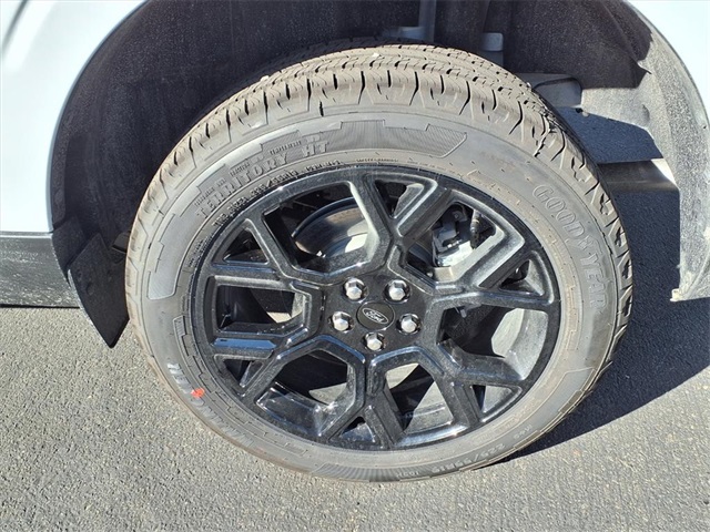 2025 Ford Maverick Lariat photo 3