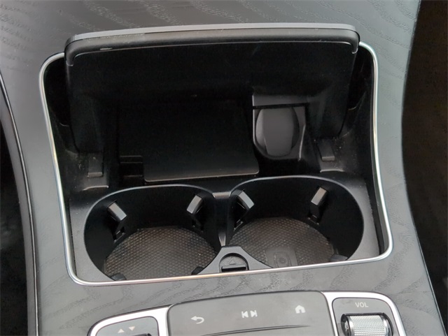 2022 Mercedes Benz GLC 300 photo 20