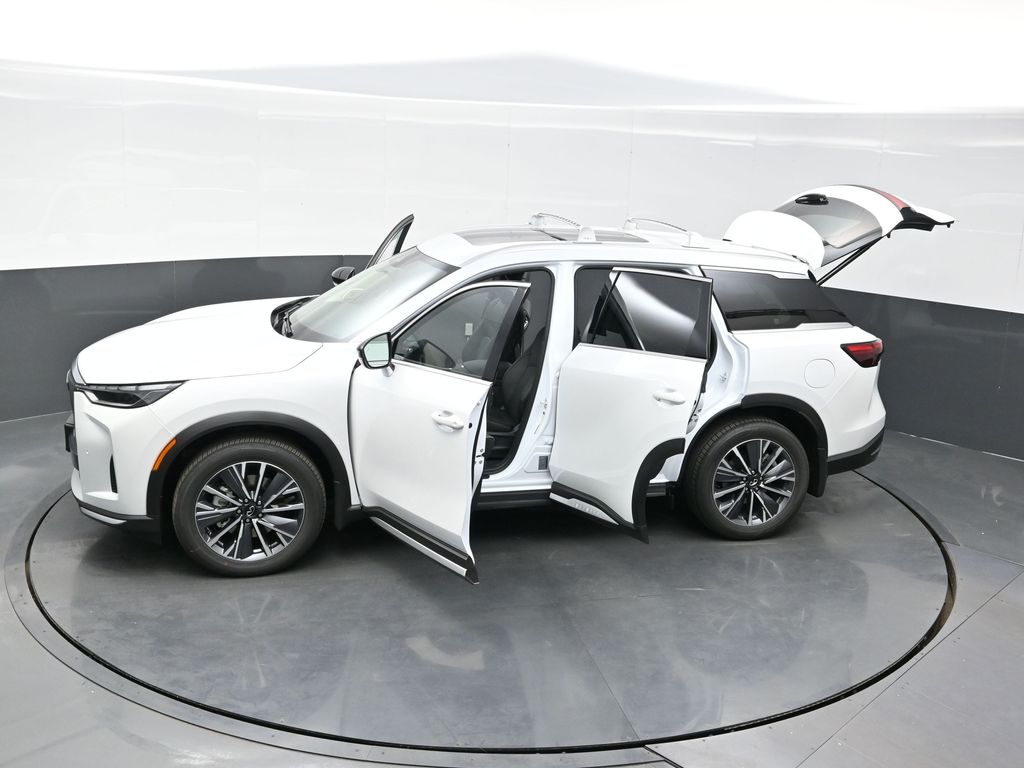 2026 Infiniti QX60 Luxe photo 39